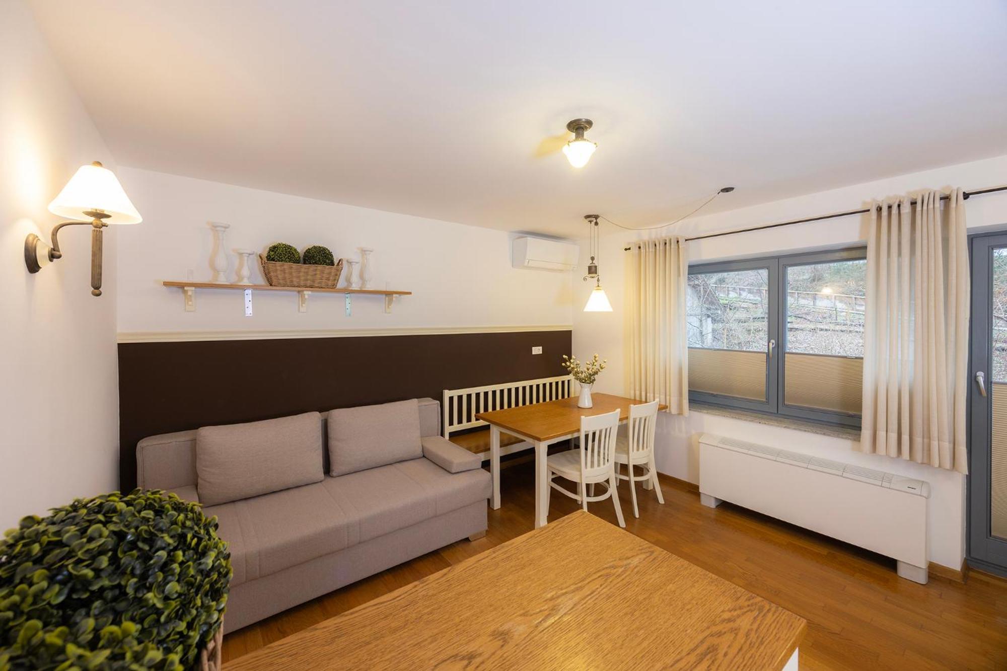 Lakeside Apartments בלד מראה חיצוני תמונה
