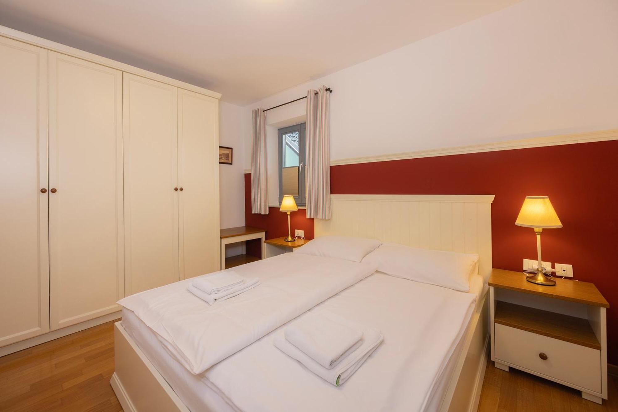 Lakeside Apartments בלד מראה חיצוני תמונה