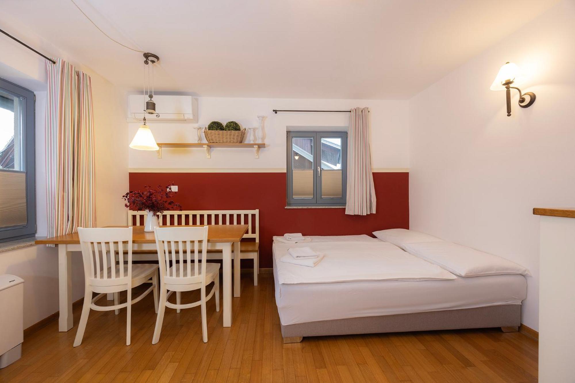 Lakeside Apartments בלד חדר תמונה
